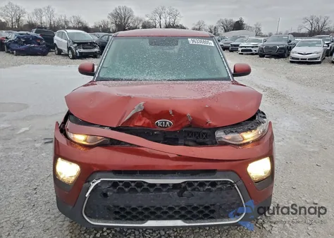 2021 Kia Soul Lx z USA, uszkodzony, nr VIN KNDJ23AU3M7782681